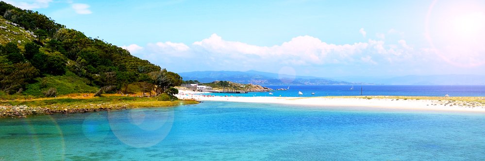 Descubre las Islas Cíes con Desayuno (Galicia)