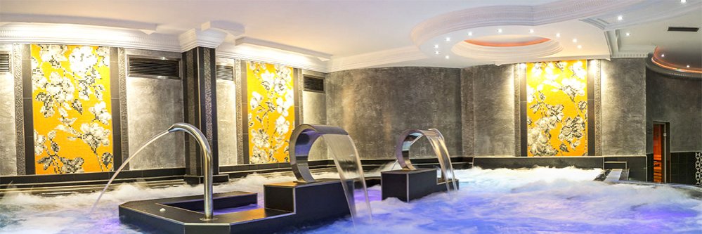 TODO INCLUIDO en habitación con hidromasaje en Hotel 5* (Andorra)