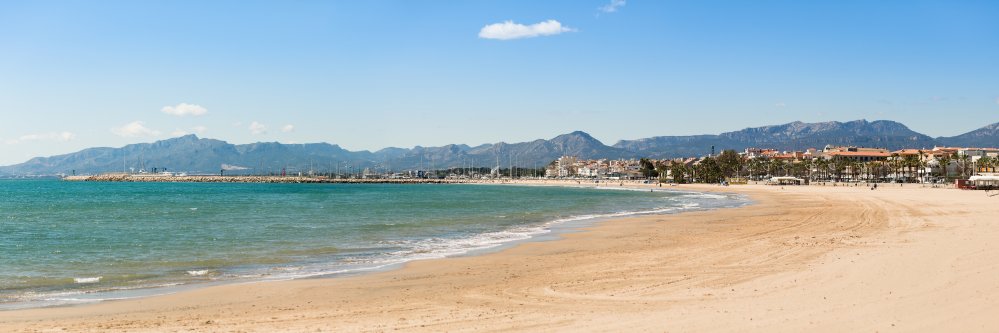 Escápate a Cambrils en apartamentos con parking