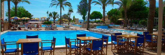 Hotel 4* en Roquetas de Mar, 1ª línea de playa ¡1 Niño Gratis!